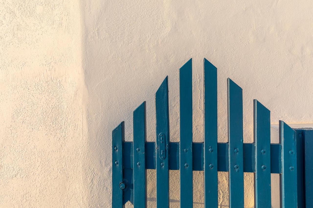 '
