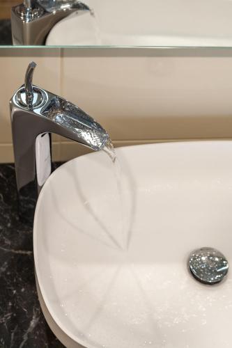 '