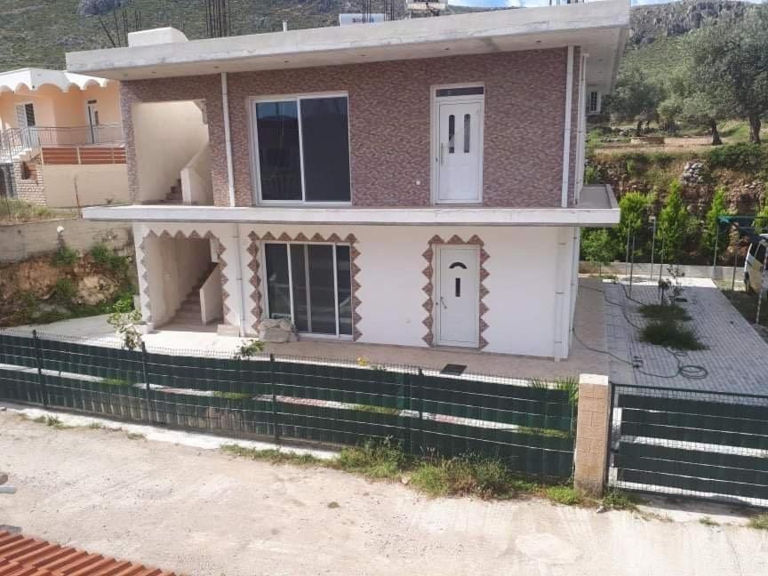'