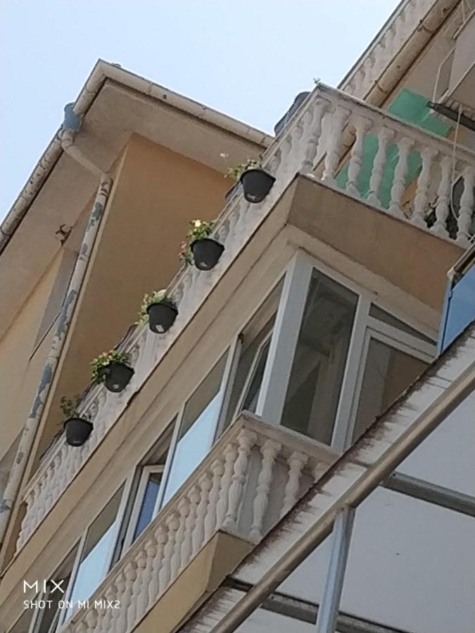 '