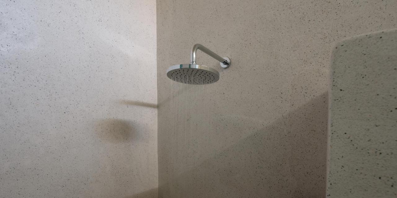 '