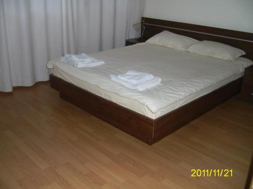 '