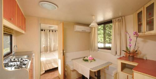 '