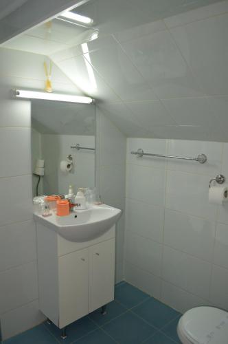 '