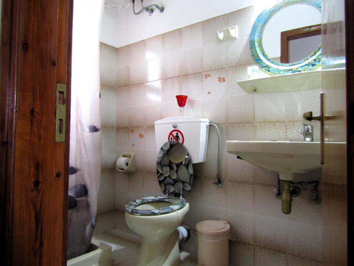 '