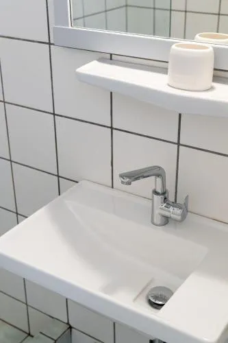 '