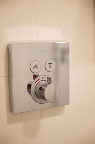 '