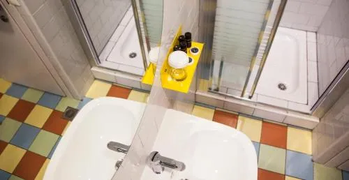 '