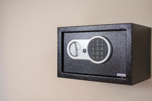 '