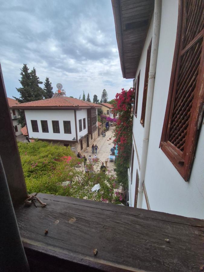 '