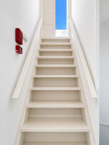 '
