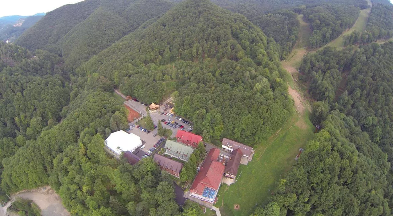 Complex Turistic Suior