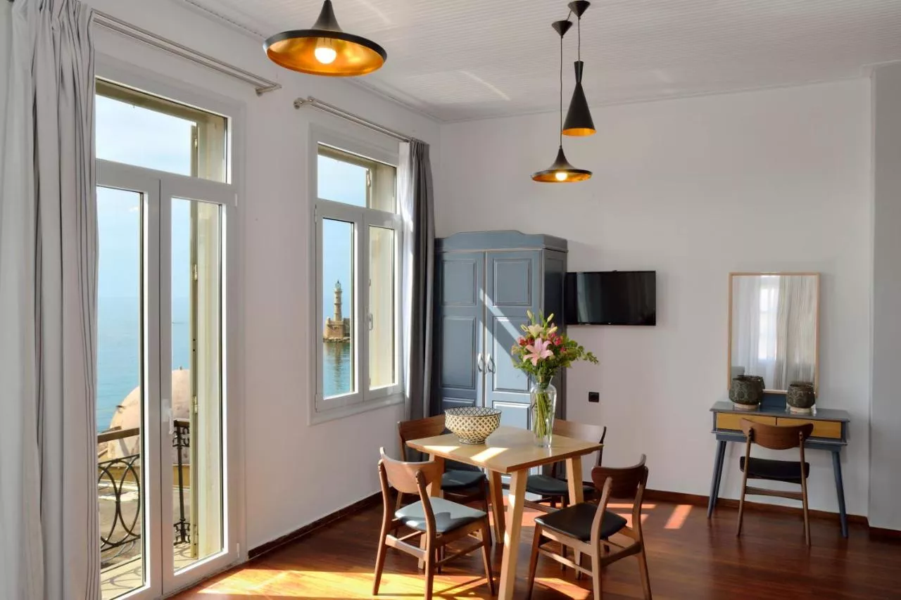 Elia Estia Apartments