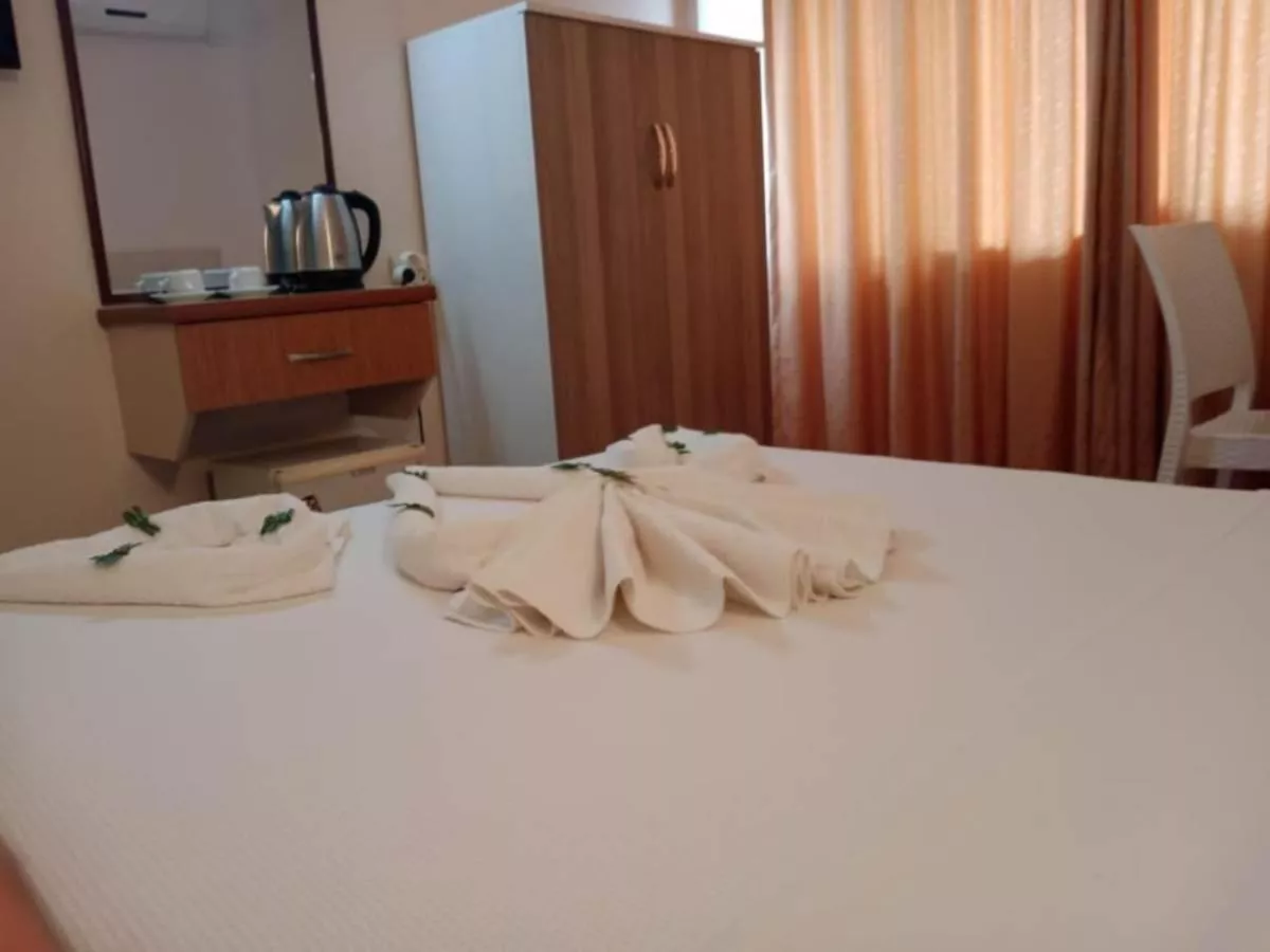 Unver Holiday Home
