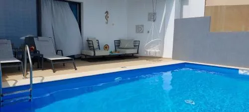 '