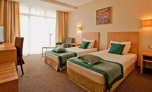 Azalia Beach Hotel Balneo & Spa