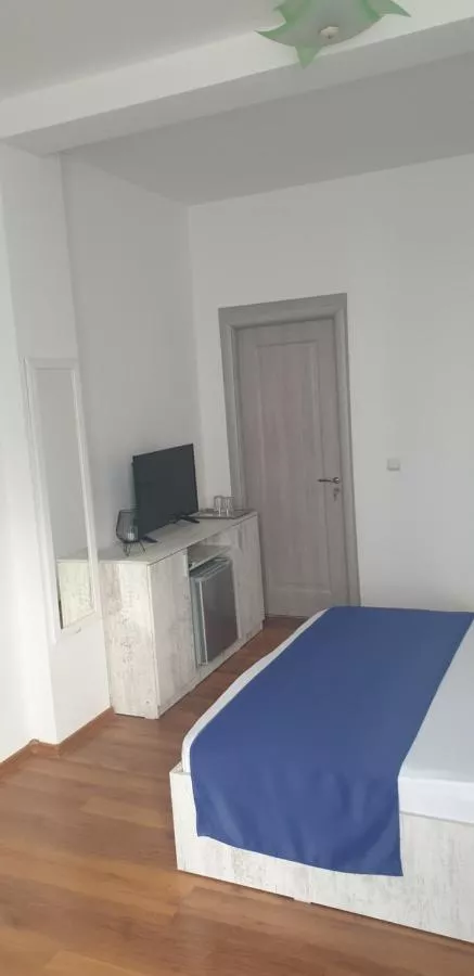 '