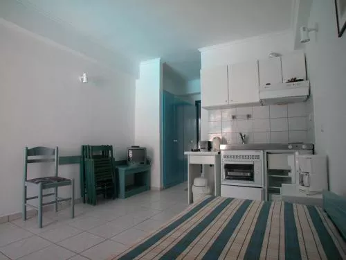 Kazaviti Hotel & Apartments