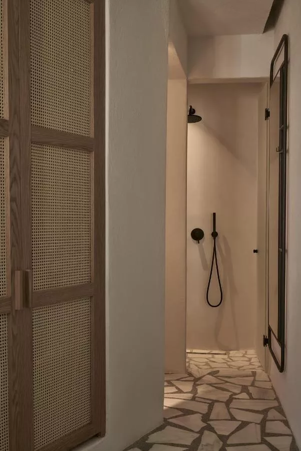 '