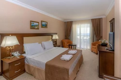 Latanya Park Resort