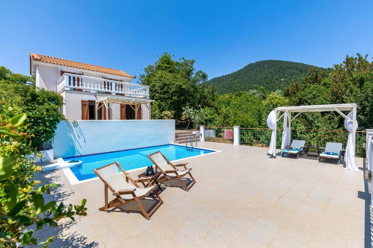 Skopelos Country Villas