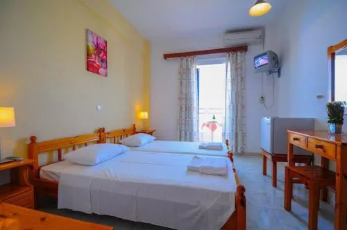 Prassino Nissi Hotel