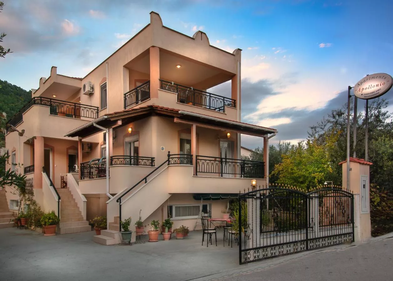 Apollonio Apartments