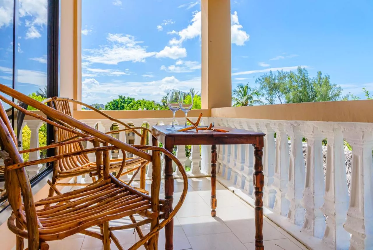 Marea Boutique Hotel