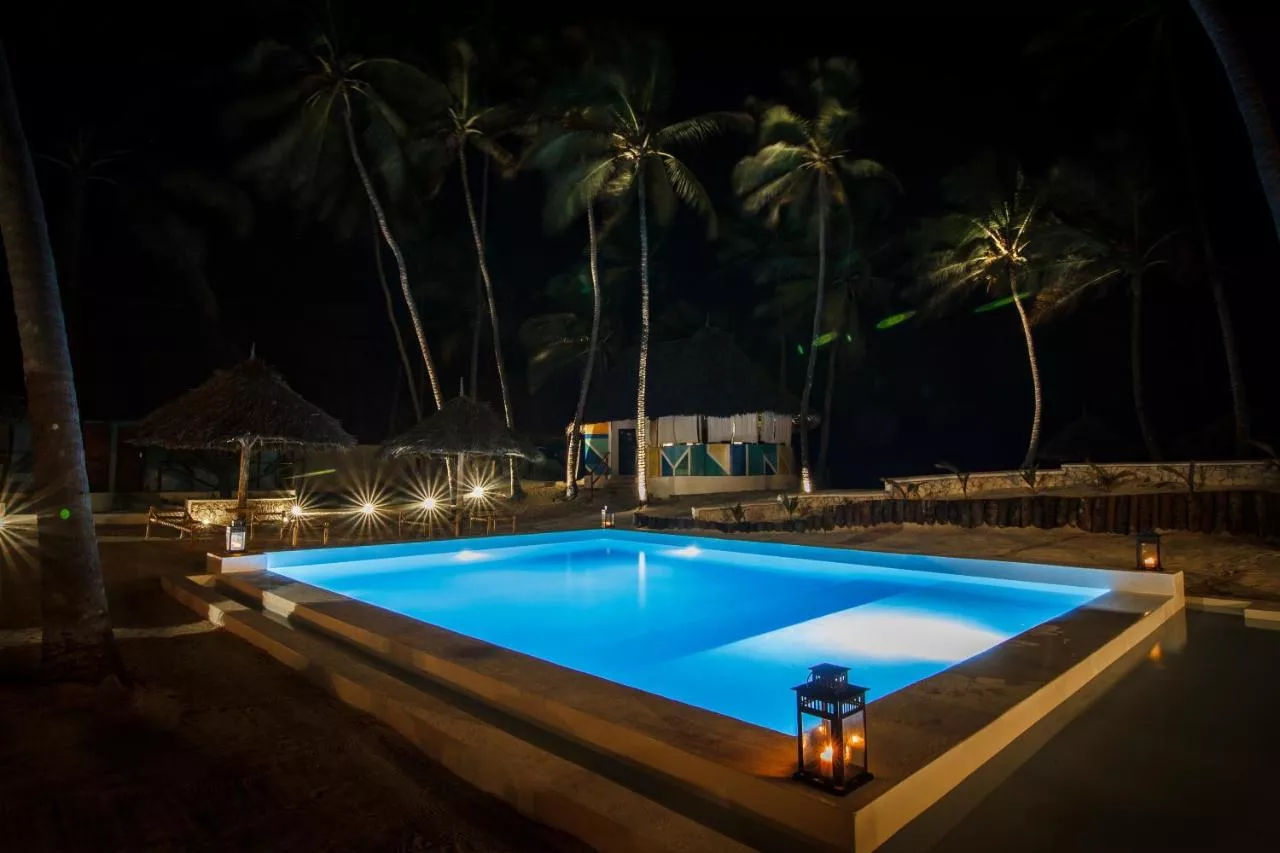 Tsunami Kite Village