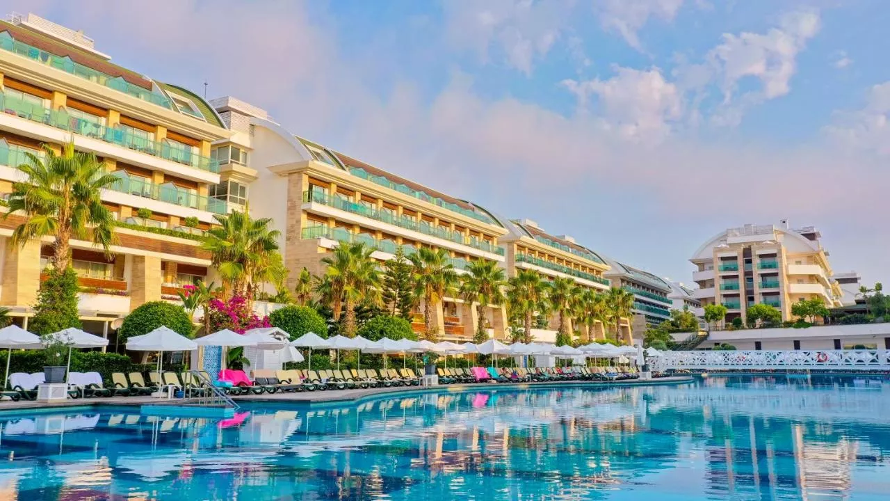 Crystal Waterworld Park Resort & Spa