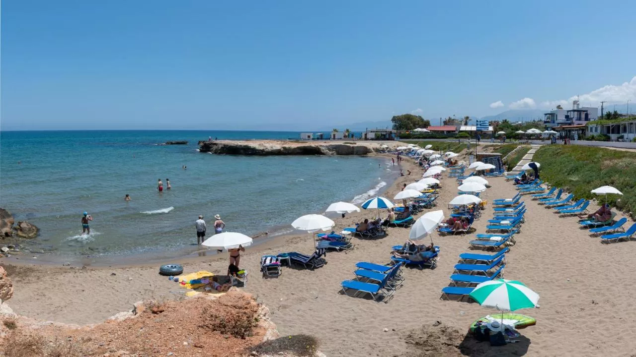 Sunshine Seaside Hotel