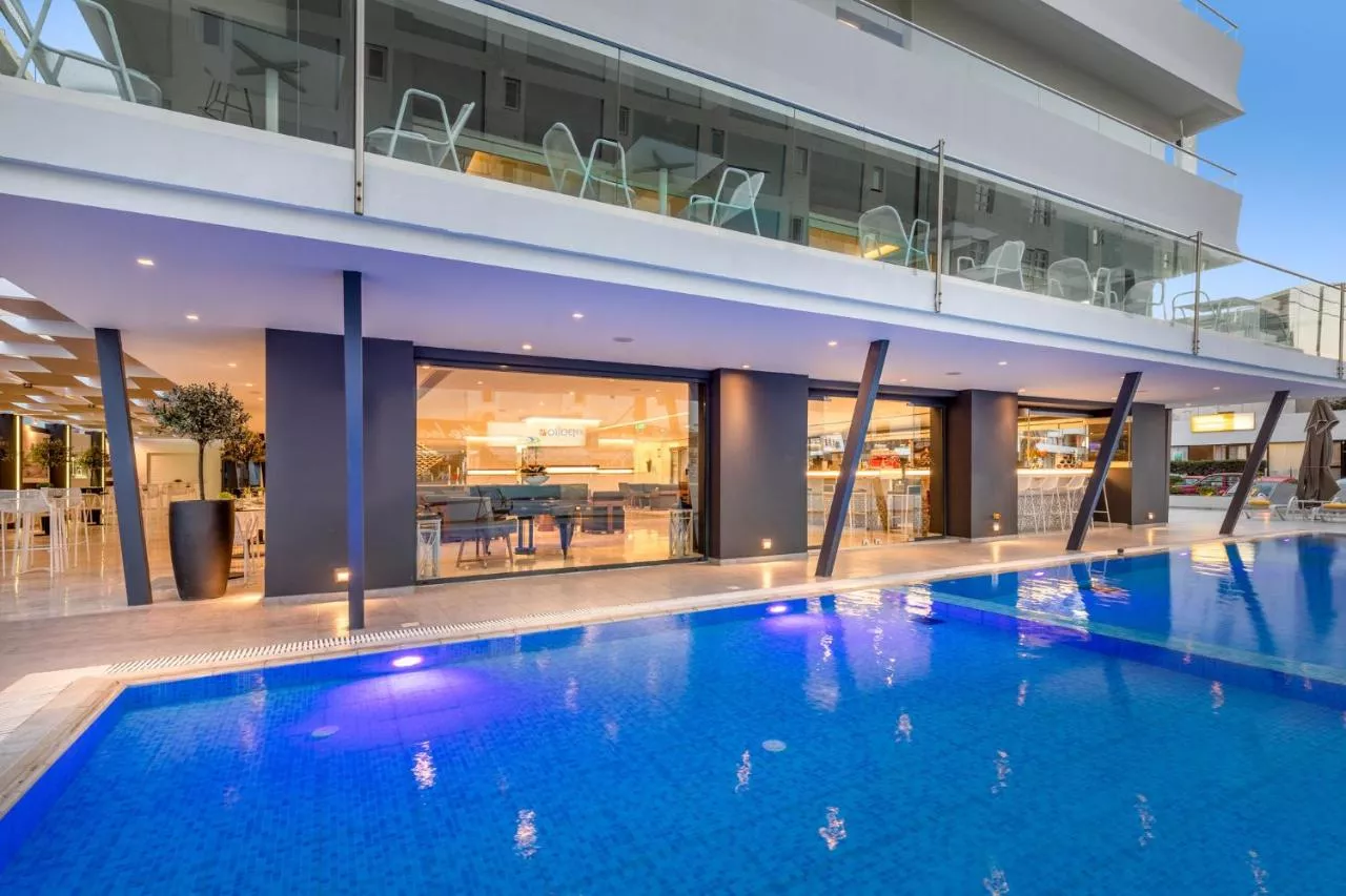 Alexia Premier City Hotel