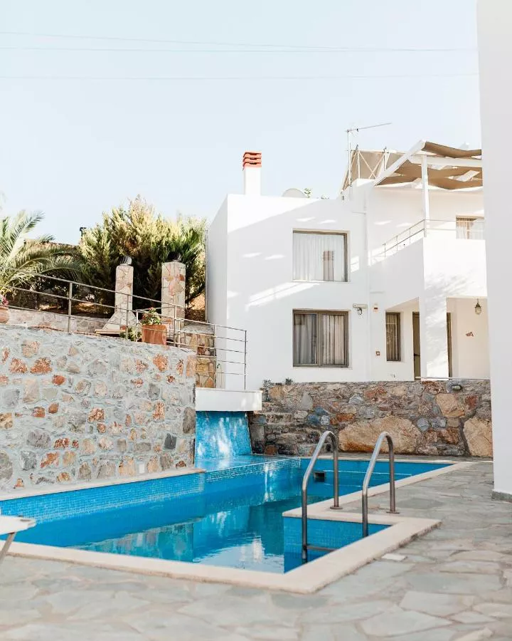 Mourtzanakis Residence Eco Villas