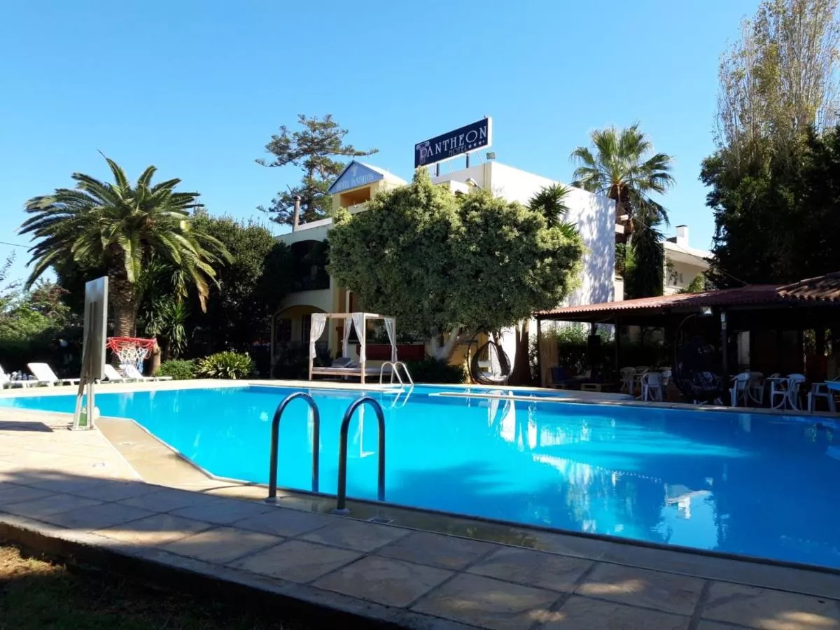 Hotel Pantheon (Adults Only 10+)