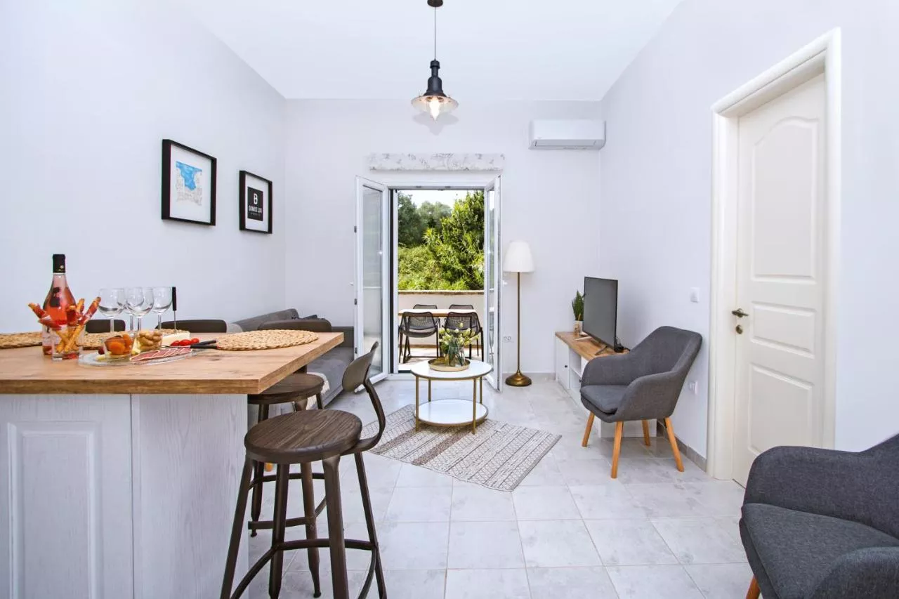 Domus Lux Houses by Konnect