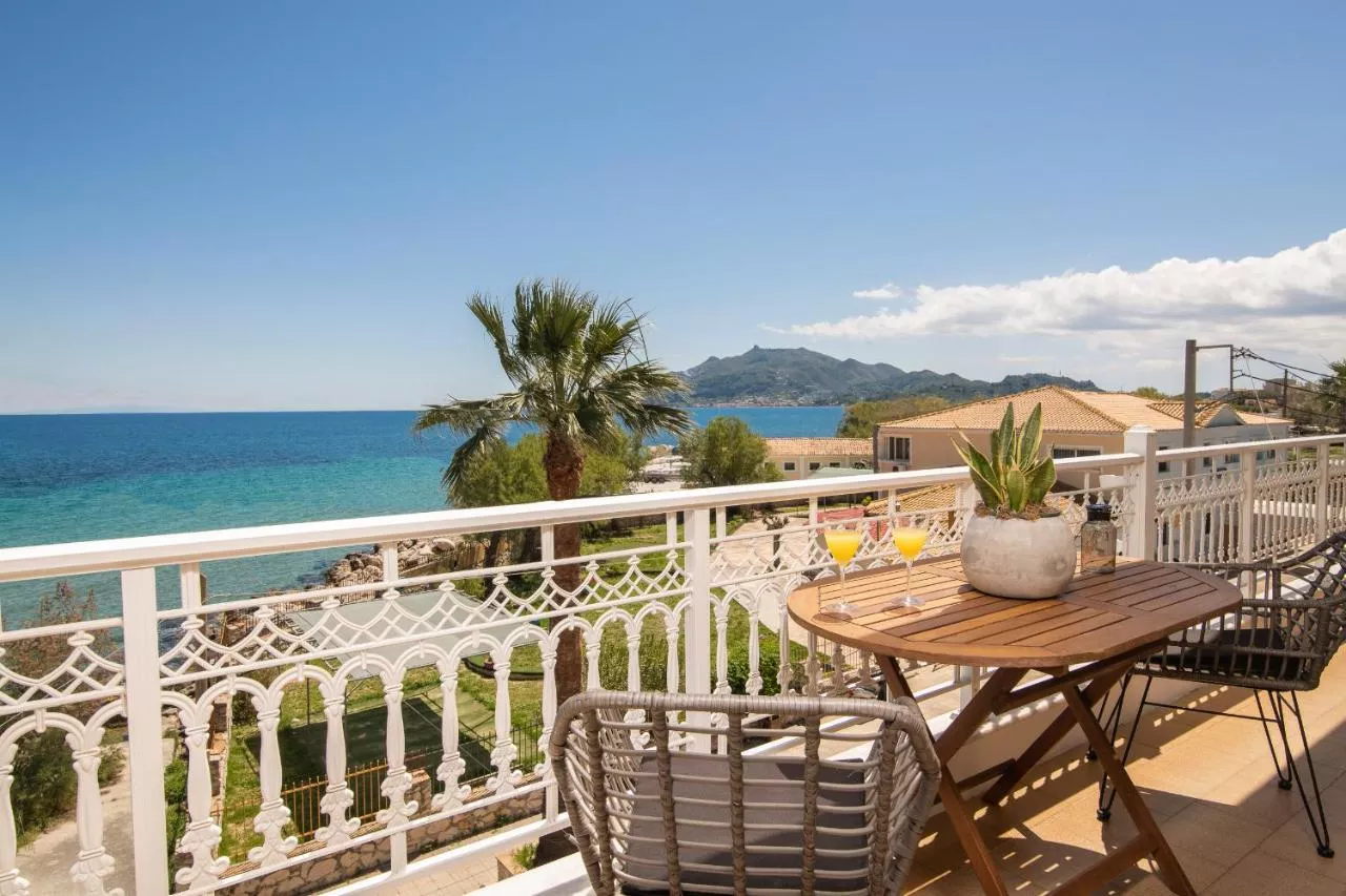 Mare Nostrum Seafront Apartment