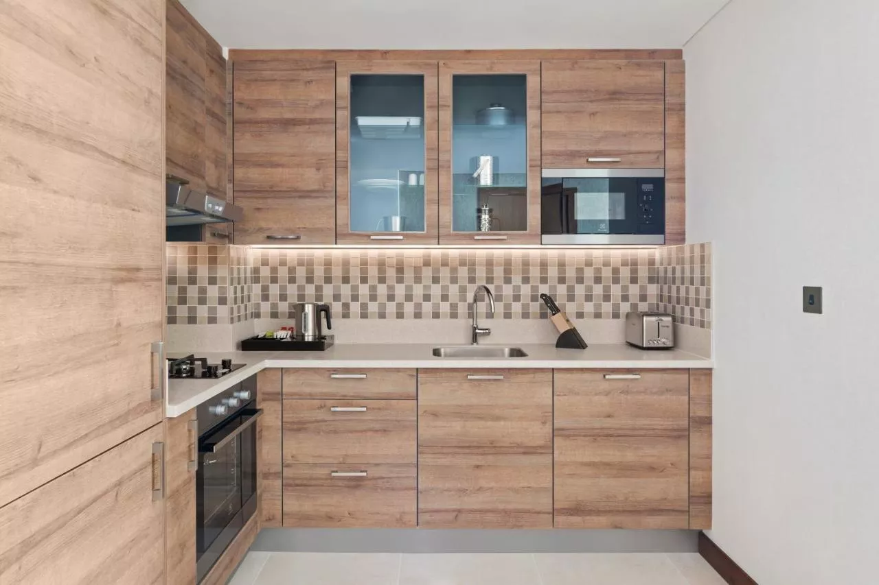 Staybridge Suites Dubai Al Maktoum Airport