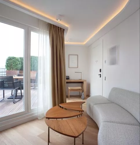 Hotel Marignan Champs Elysees