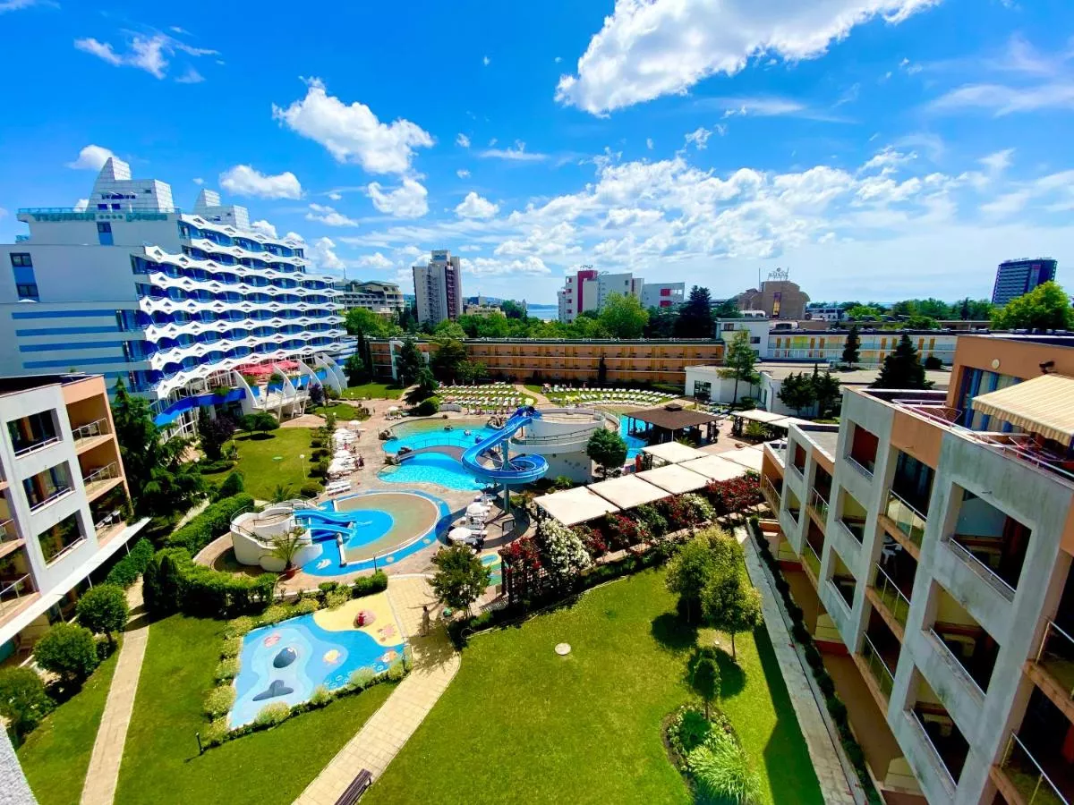 Two Bedroom Apartment In Trakia Sunny Beach