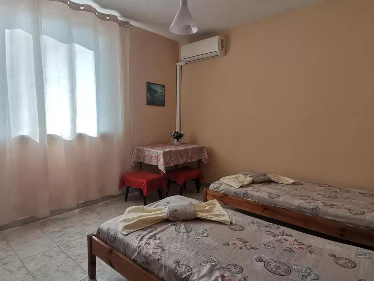 '