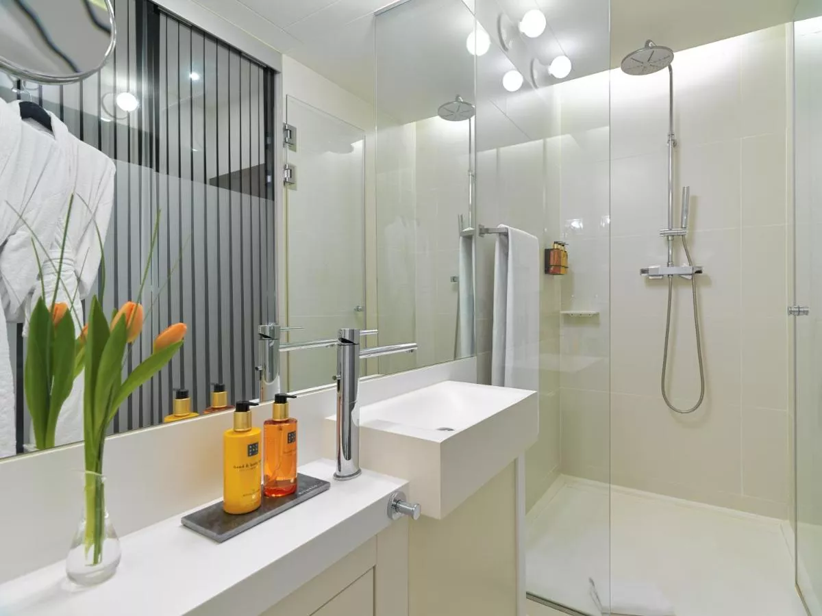'