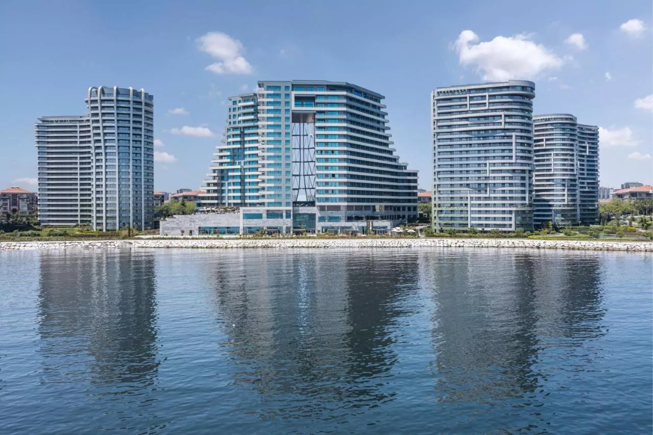 Jw Marriott Hotel Istanbul Marmara Sea