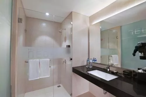 Neo Kuta Legian by Aston