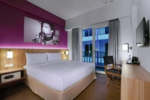 Fame Hotel Sunset Road