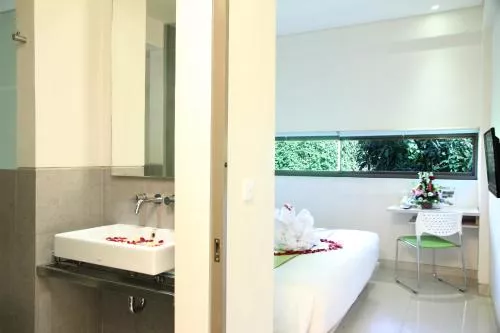 J Hotel Kuta by Jayakarta