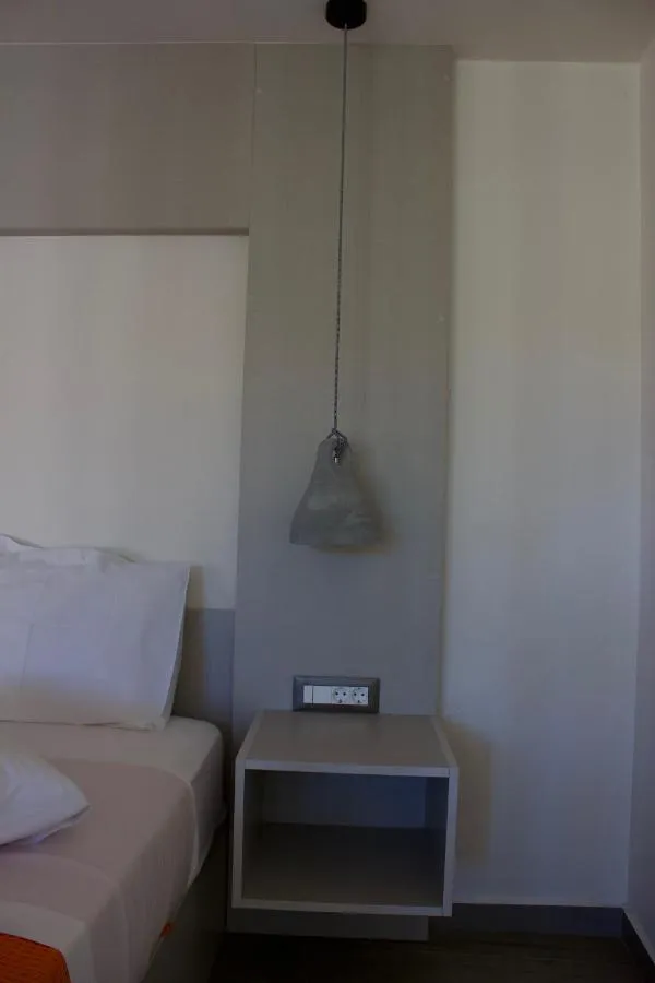'