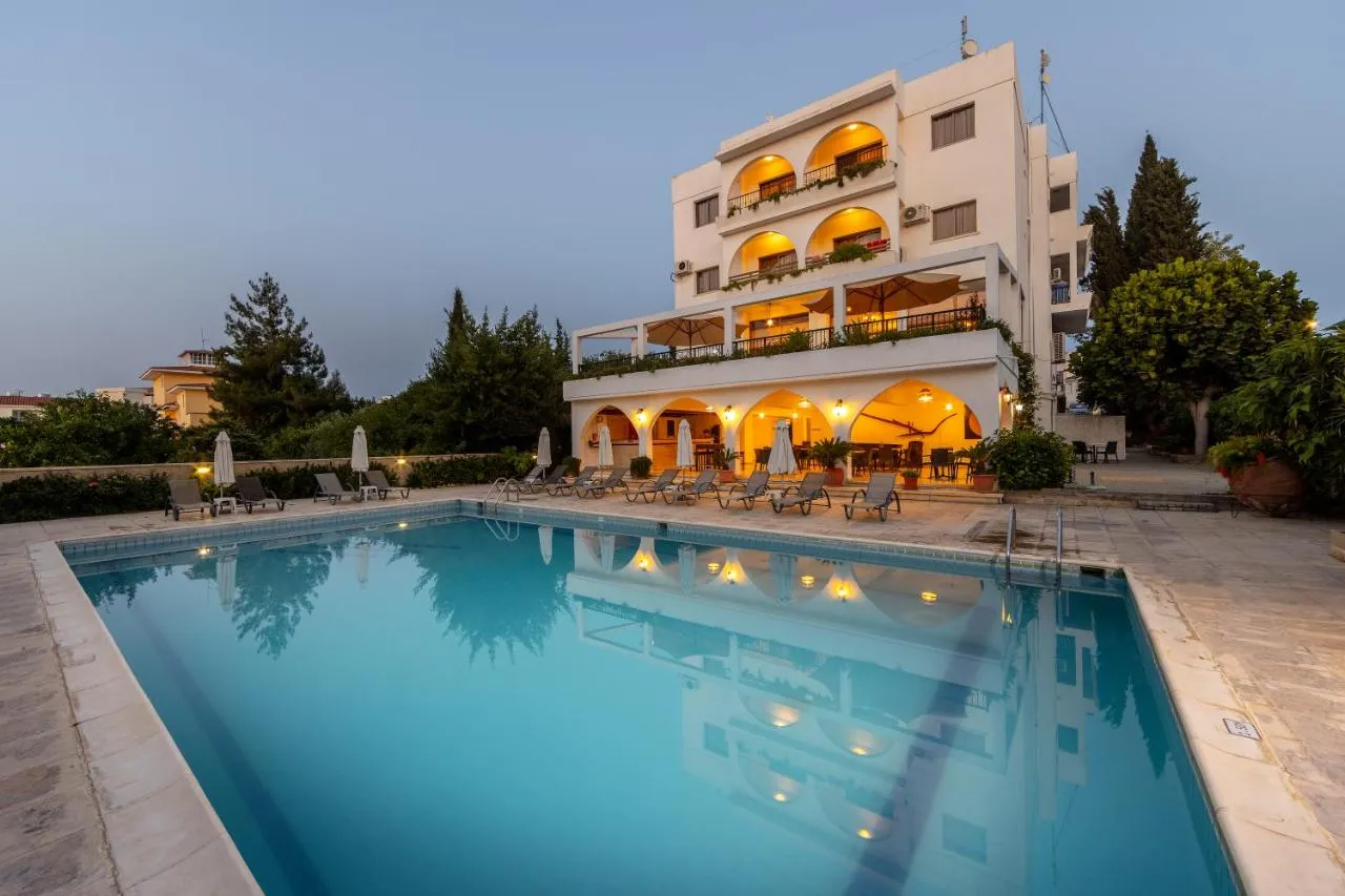 Stephanos Hotel Apartments