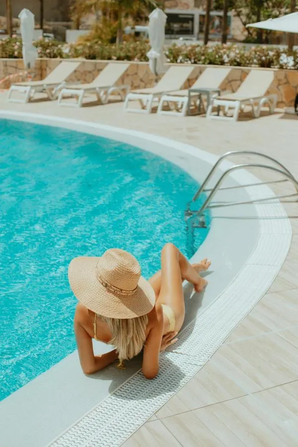 Ole Tropical Tenerife