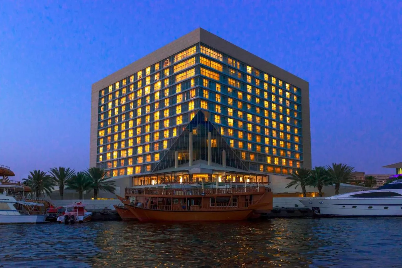 Sheraton Dubai Creek Hotel & Towers