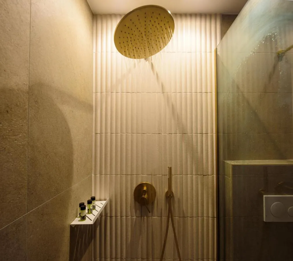 '